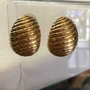 ST. JOHN Clip Earrings 22k Gold Electroplated